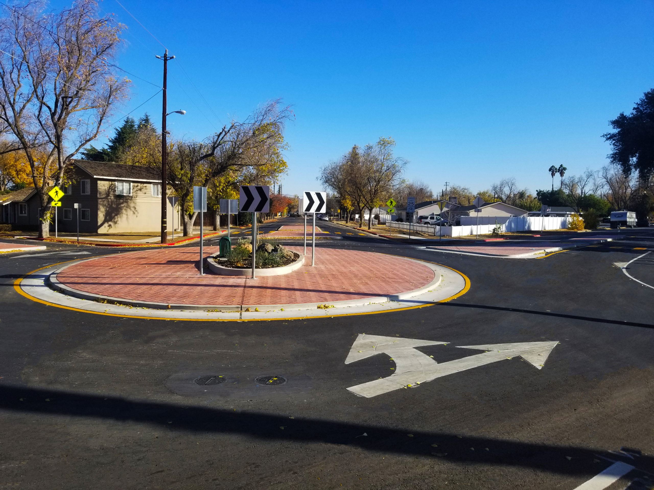 Patterson Salado Roundabout (JPG)